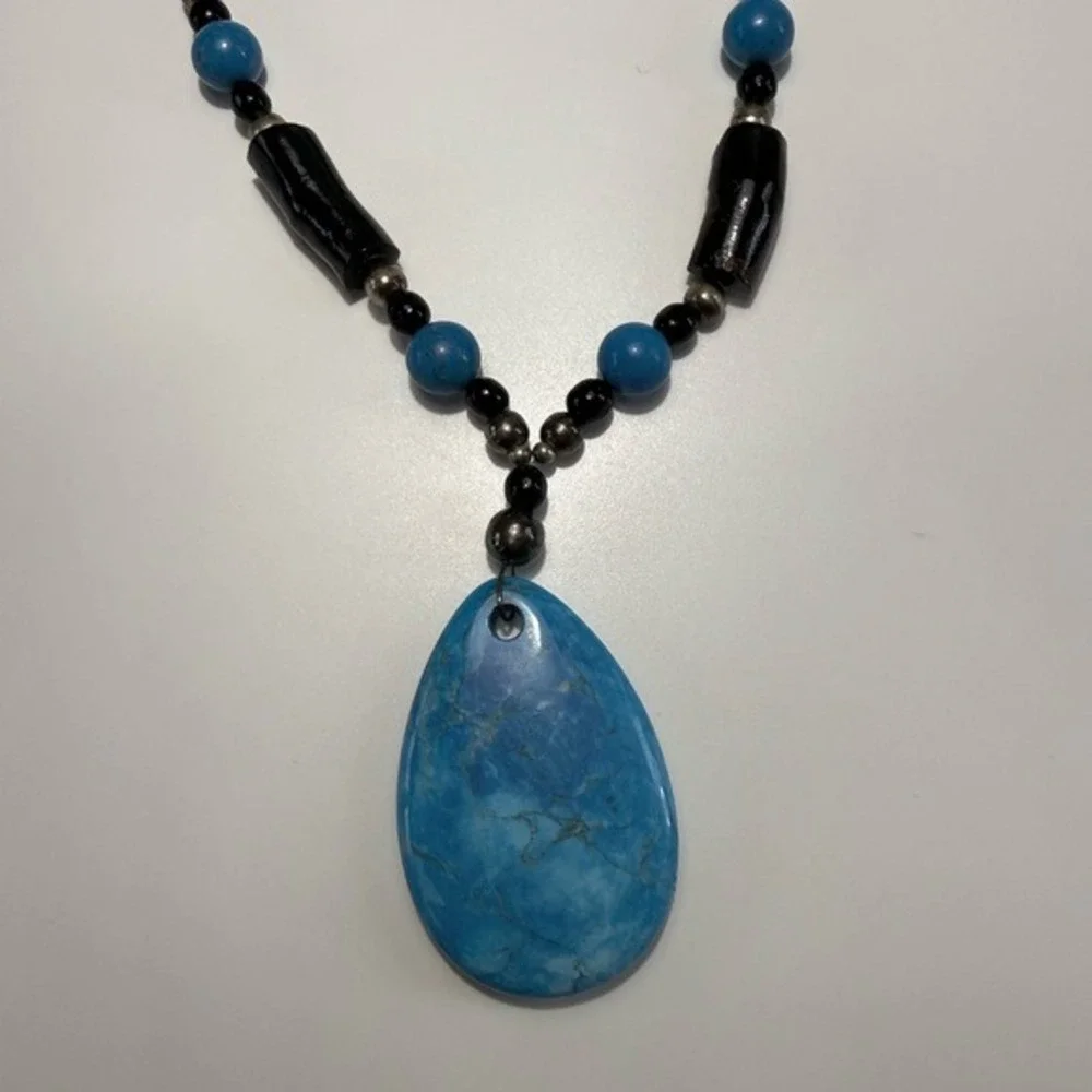 Southwestern Blue Teardrop Pendant Necklace & Dangle Earrings Set Boho Chic‎